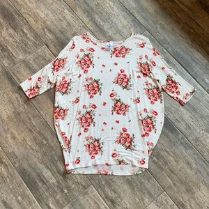 Agnes and Dora dolman top